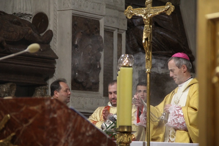 Tarnów. Srebrny jubileusz sióstr misjonarek w katedrze