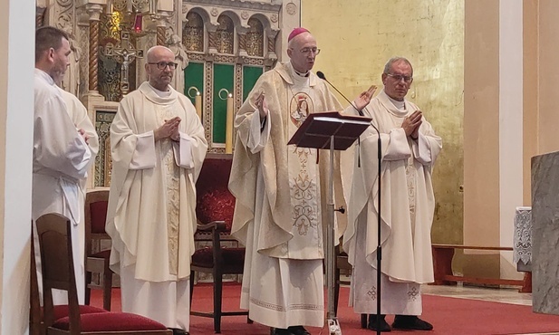 Chorzów. Abp Adrian Galbas na zakończeniu roku w "Katoliku"