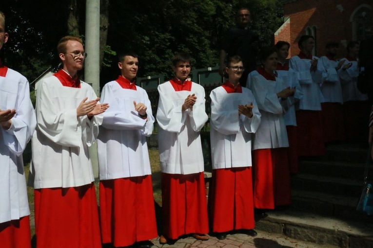 Pielgrzymka LSO do Wąwolnicy