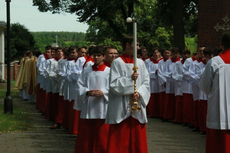 Pielgrzymka LSO do Wąwolnicy