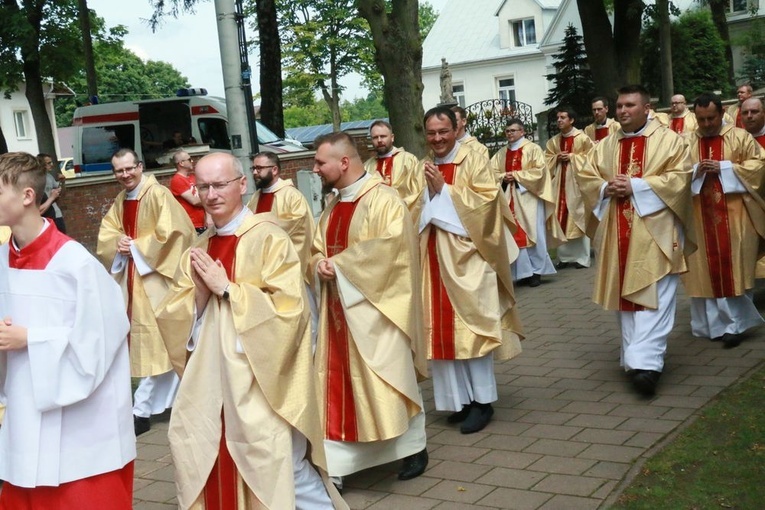 Pielgrzymka LSO do Wąwolnicy