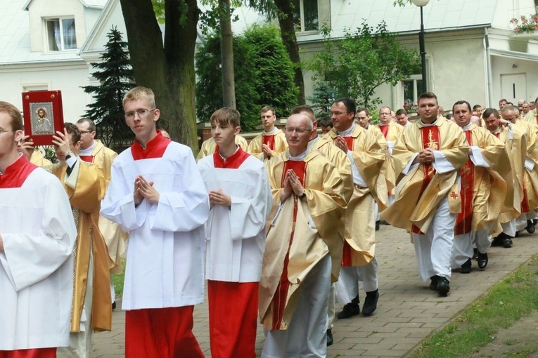 Pielgrzymka LSO do Wąwolnicy