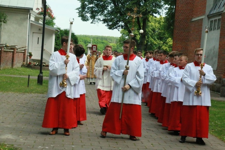 Pielgrzymka LSO do Wąwolnicy