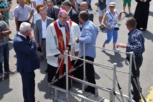 Morskie nabożeństwo na Zatoce i Eucharystia w Pucku