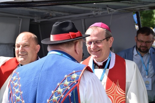 Morskie nabożeństwo na Zatoce i Eucharystia w Pucku