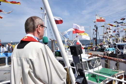 Morskie nabożeństwo na Zatoce i Eucharystia w Pucku