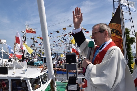 Morskie nabożeństwo na Zatoce i Eucharystia w Pucku