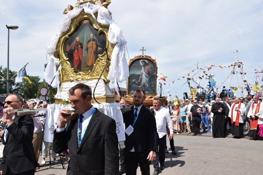 Morskie nabożeństwo na Zatoce i Eucharystia w Pucku