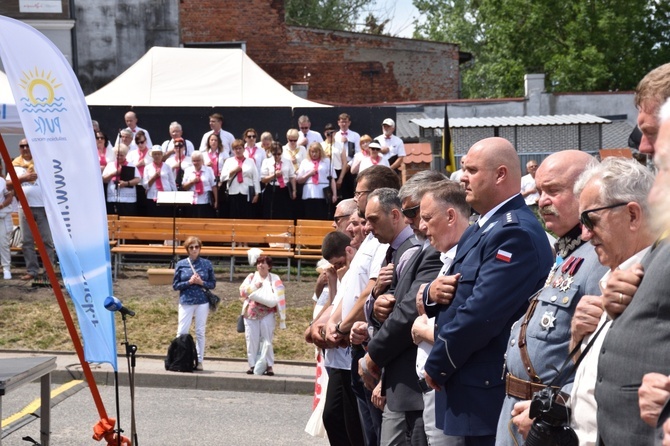 Morskie nabożeństwo na Zatoce i Eucharystia w Pucku