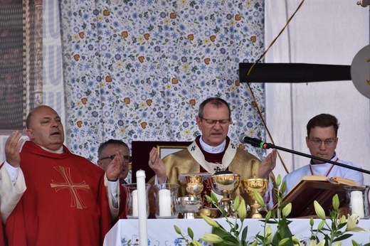 Morskie nabożeństwo na Zatoce i Eucharystia w Pucku