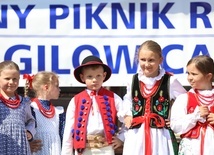 Gilowickie rodziny na pikniku