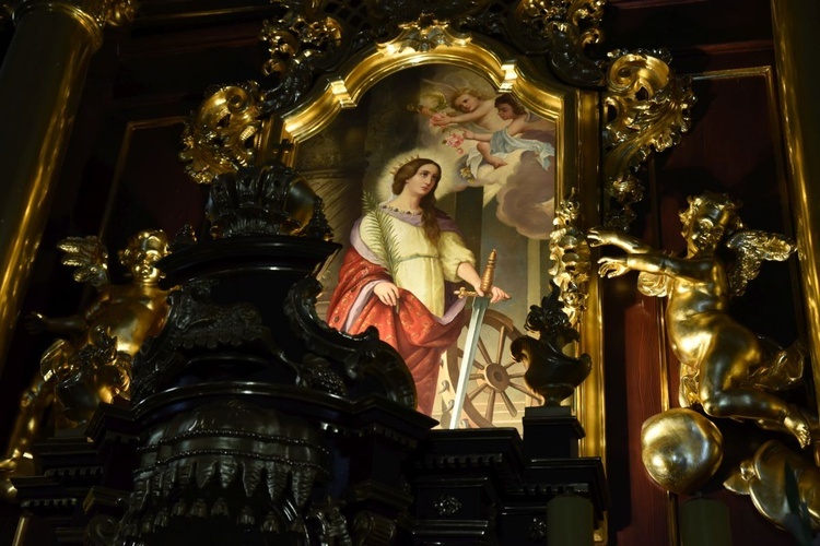 Poświęcenie odnowionego kościoła w Oleśnie