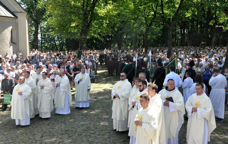 Pielgrzymka mężczyzn i młodzieńców na Górę Świętej Anny