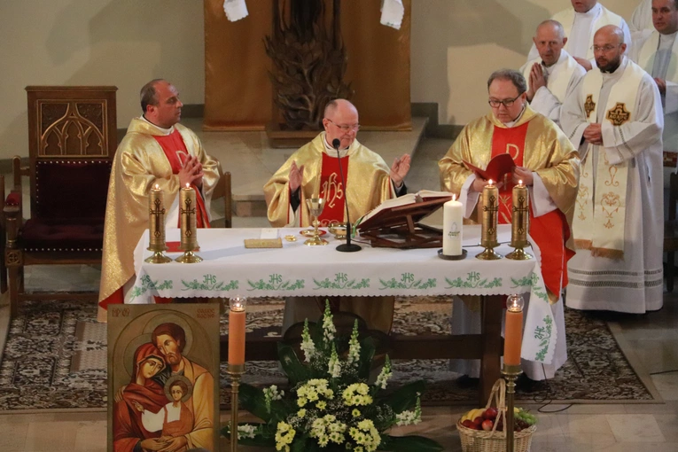 Jubileusz kapłaństwa ks. Stanisława Dusiły we wspólnocie Ruchu Światło-Życie