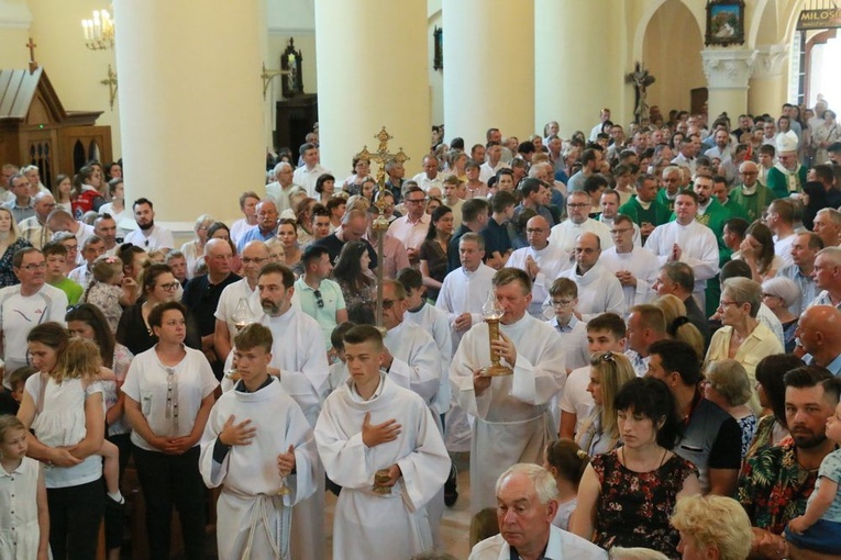 Spotkanie rodzin w Wąwolnicy