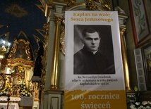 Ujanowice dziękowały Bogu za kapłaństwo ks. Bernardyna Dziedziaka