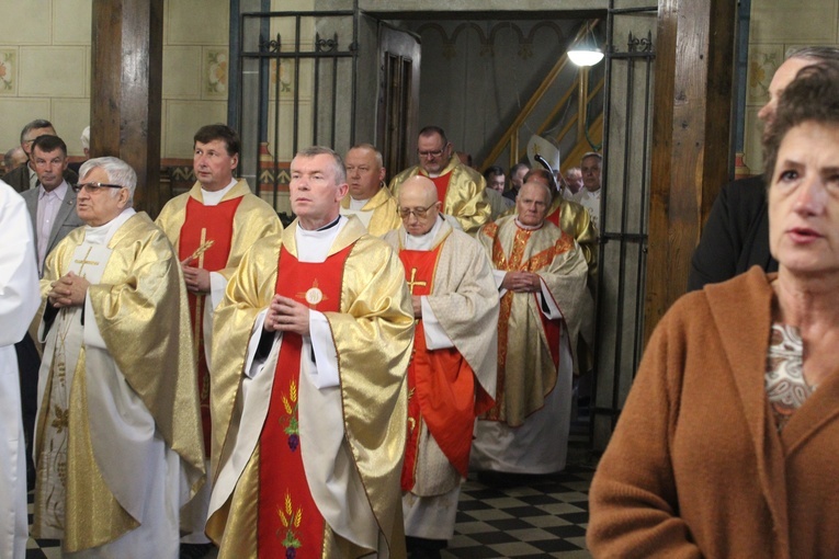 Ujanowice. Setna rocznica święceń kapłańskich ks. Bernardyna Dziedziaka