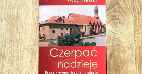 Czerpać nadzieję przez pryzmat 30-lecia