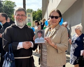 O. prof. Andrzej Derdziuk jest redaktorem nowej książki o J. Krawczyku. 