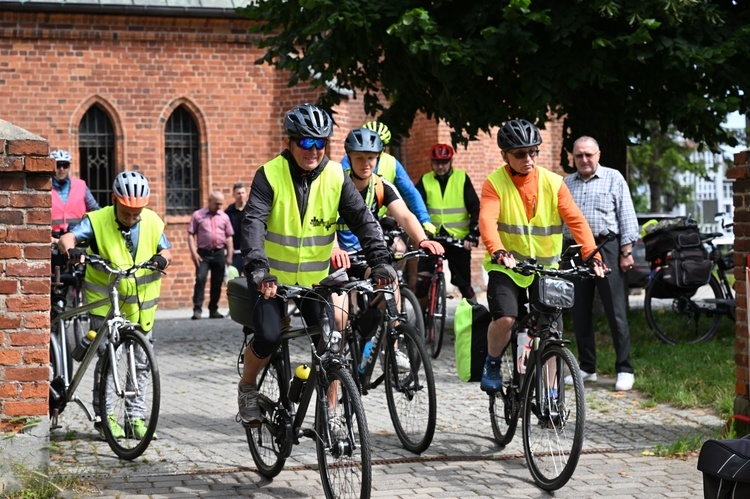 Pielgrzymka rowerowa - wyjazd z Koszalina