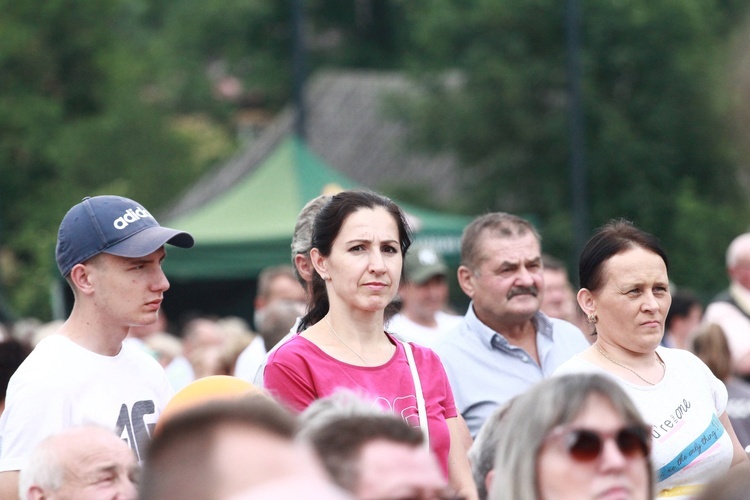 Festyn na budowę kościoła w Ochotnicy Dolnej