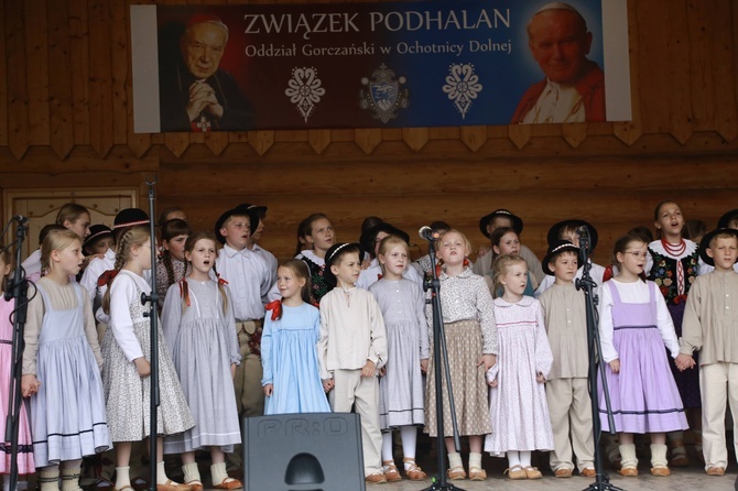 Festyn na budowę kościoła w Ochotnicy Dolnej
