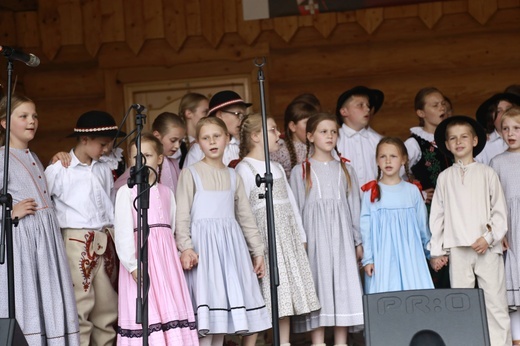 Festyn na budowę kościoła w Ochotnicy Dolnej