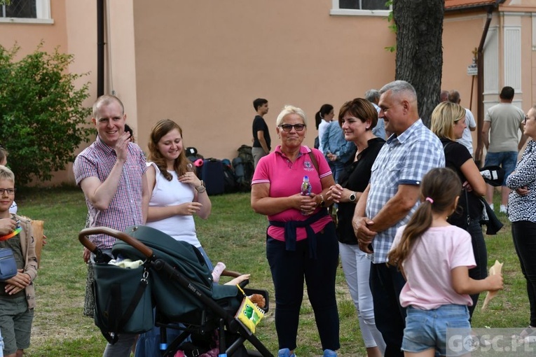 Jubileuszowa modlitwa, pielgrzymkowe podziękowania i koncert niemaGOtu