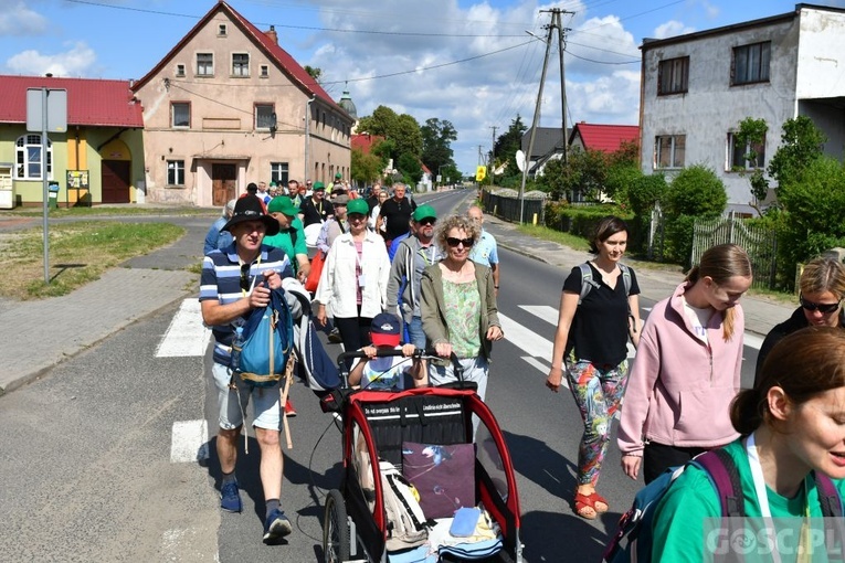 Piesza Pielgrzymka Duszpasterstwa Rolników już w drodze na Jasną Górę
