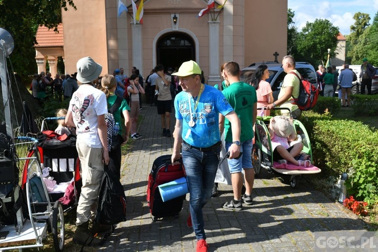 Piesza Pielgrzymka Duszpasterstwa Rolników już w drodze na Jasną Górę