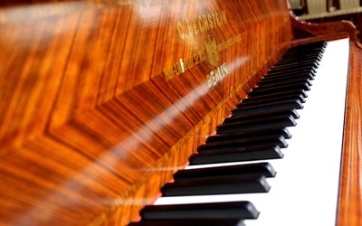 Rekord Guinnessa za grę na fortepianie... na wysokości