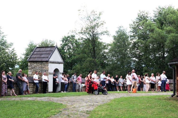 Nowy Sącz. Uroczystość ku czci świętych Piotra i Pawła w Parku Etnograficznym