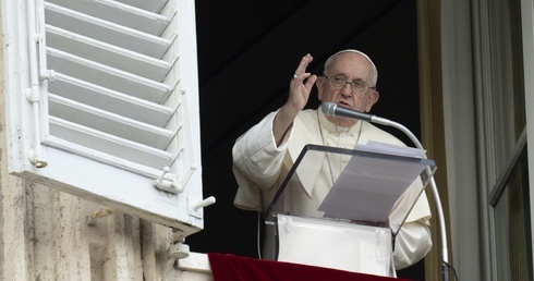 Papież wyraził oburzenie z powodu spalenia Koranu w Sztokholmie