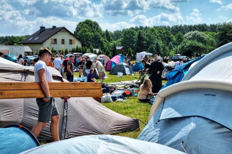 Papież do uczestników Festiwalu Życia: Bądźcie przyjaciółmi Jezusa, idźcie do świata drogą misji