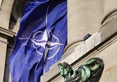 NATO: Kadencja sekretarza generalnego Jensa Stoltenberga przedłużona do 1 października 2024 roku