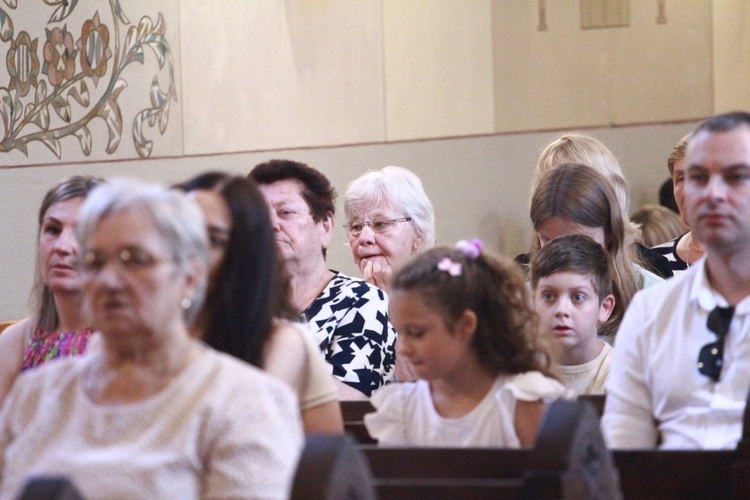 Poświęcenie nowych organów w Przecławiu