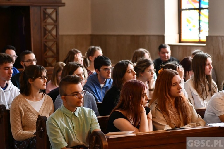 Uczestnicy Oaza Nowego Życia III stopnia odkrywają swoje miejsce w Kościele