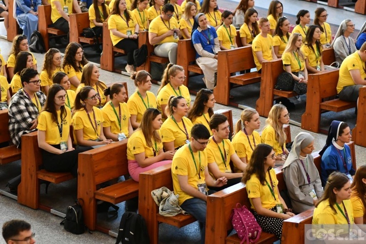 Ogólnopolski obóz Fundacji "Dzieło Nowego Tysiąclecia" oficjalnie rozpoczęty