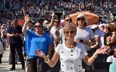 Uwielbienie "ChwałaMU" na stadionie Tarczyński Arena - cz. 1