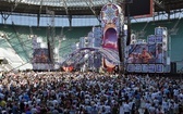 Uwielbienie "ChwałaMU" na stadionie Tarczyński Arena - cz. 1