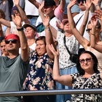 Uwielbienie "ChwałaMU" na stadionie Tarczyński Arena - cz. 1