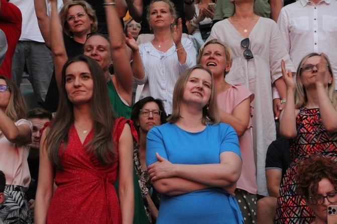 Uwielbienie "ChwałaMU" na stadionie Tarczyński Arena - cz. 2