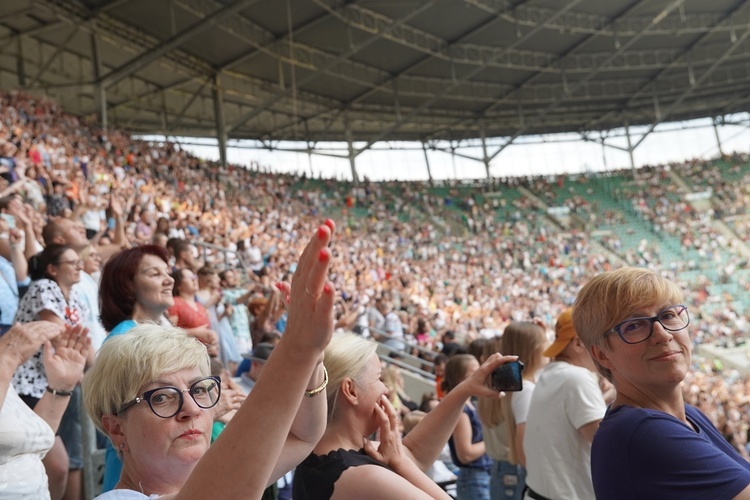 Uwielbienie "Chwała MU" na stadionie Tarczyński Arena - cz. 3