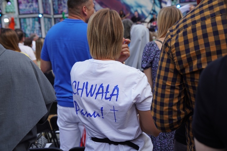 Uwielbienie "Chwała MU" na stadionie Tarczyński Arena - cz. 3