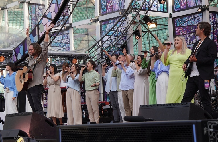 Uwielbienie "Chwała MU" na stadionie Tarczyński Arena - cz. 3