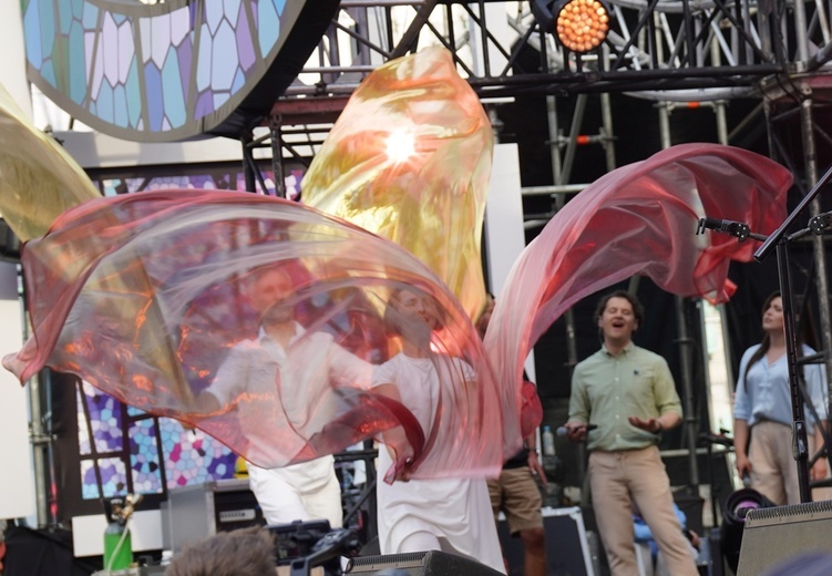 Uwielbienie "Chwała MU" na stadionie Tarczyński Arena - cz. 3