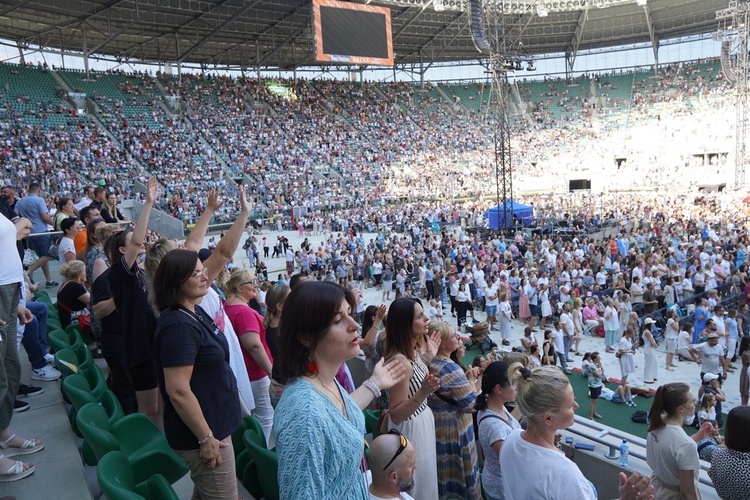 Uwielbienie "Chwała MU" na stadionie Tarczyński Arena - cz. 3