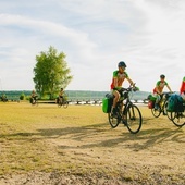 Rowerami do Lizbony. Ruszyła wyprawa NINIWA Team