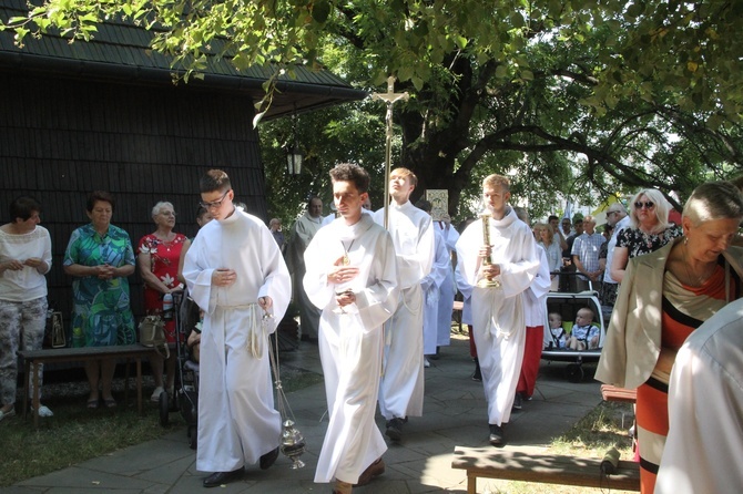 Tarnów. Rozpoczęcie odpustu na Burku