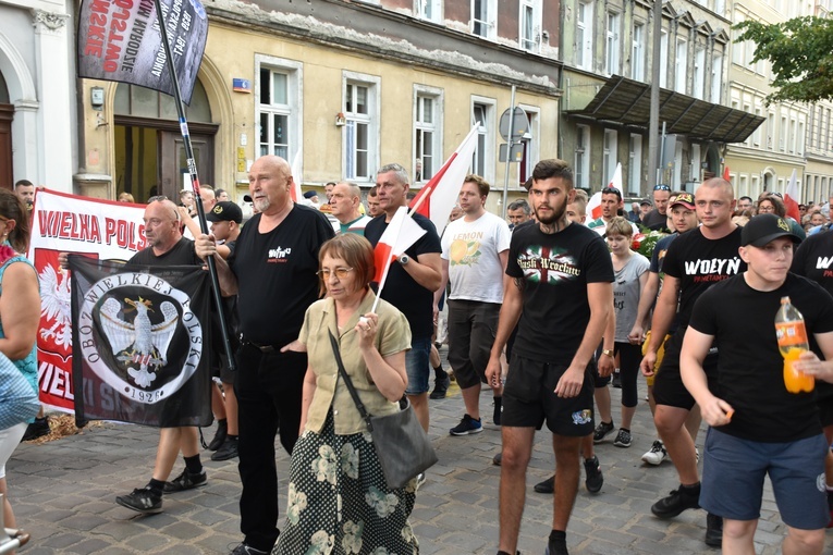Marsz pamięci ku czci ofiar ludobójstwa na Wołyniu